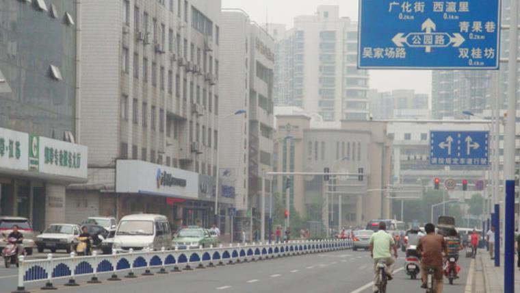 吊桥路钢制道路护栏