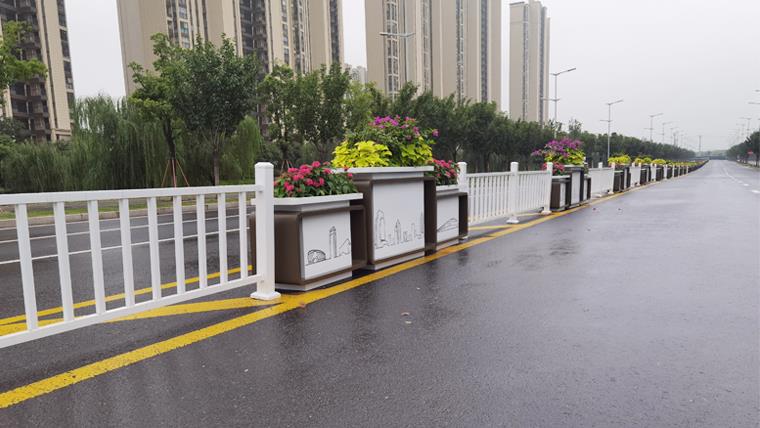 芜湖城市道路花箱护栏